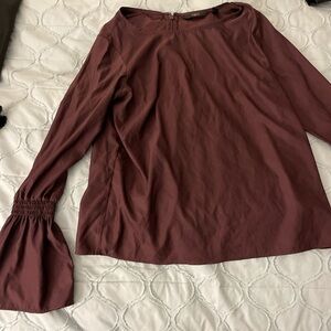 Women's Burgundy Top